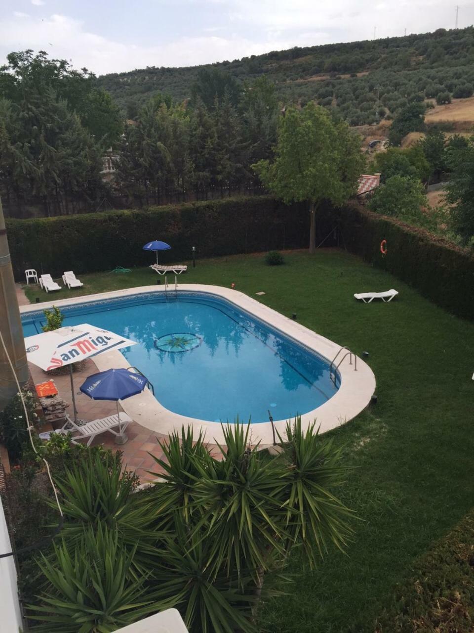 Hostal El Sevillano Rus Exteriér fotografie