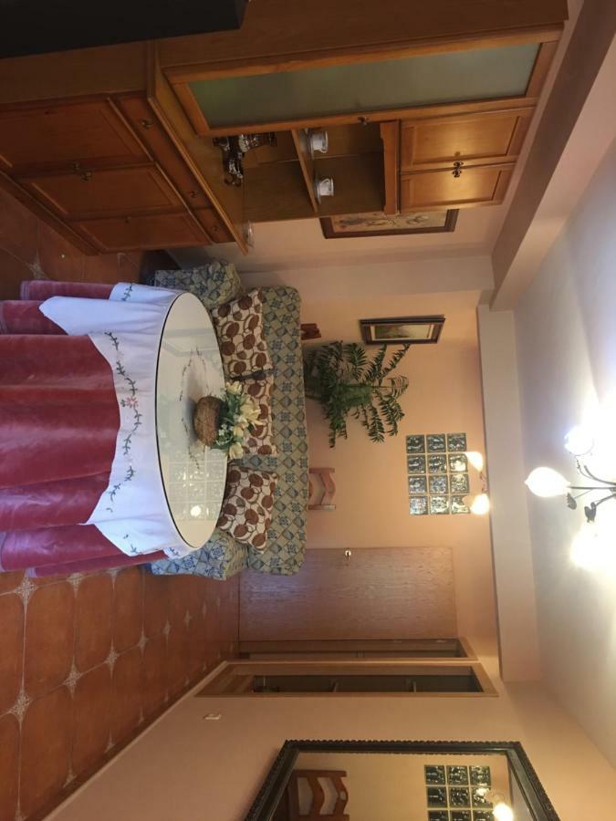 Hostal El Sevillano Rus Exteriér fotografie