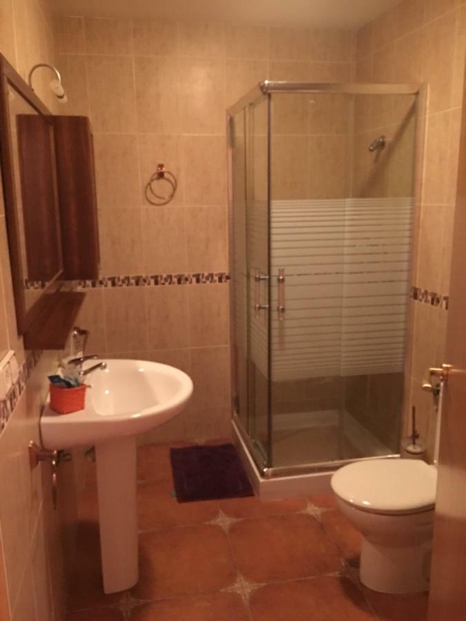 Hostal El Sevillano Rus Exteriér fotografie