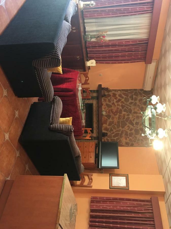Hostal El Sevillano Rus Exteriér fotografie